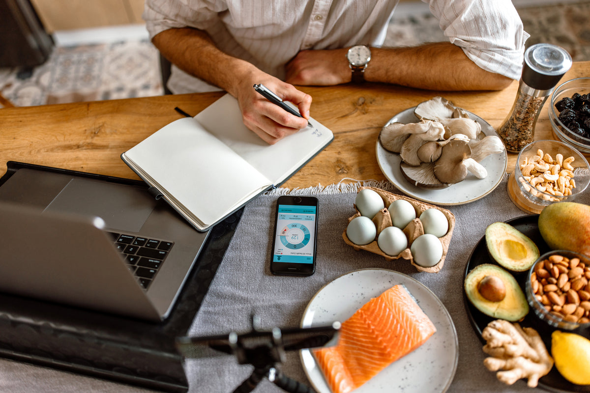 The Great Diet Debate: Unravelling the Tapestry of Popular Eating Plans - Nuzest UK