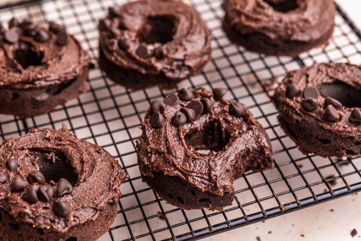 Chocolate Protein Doughnuts - Nuzest UK