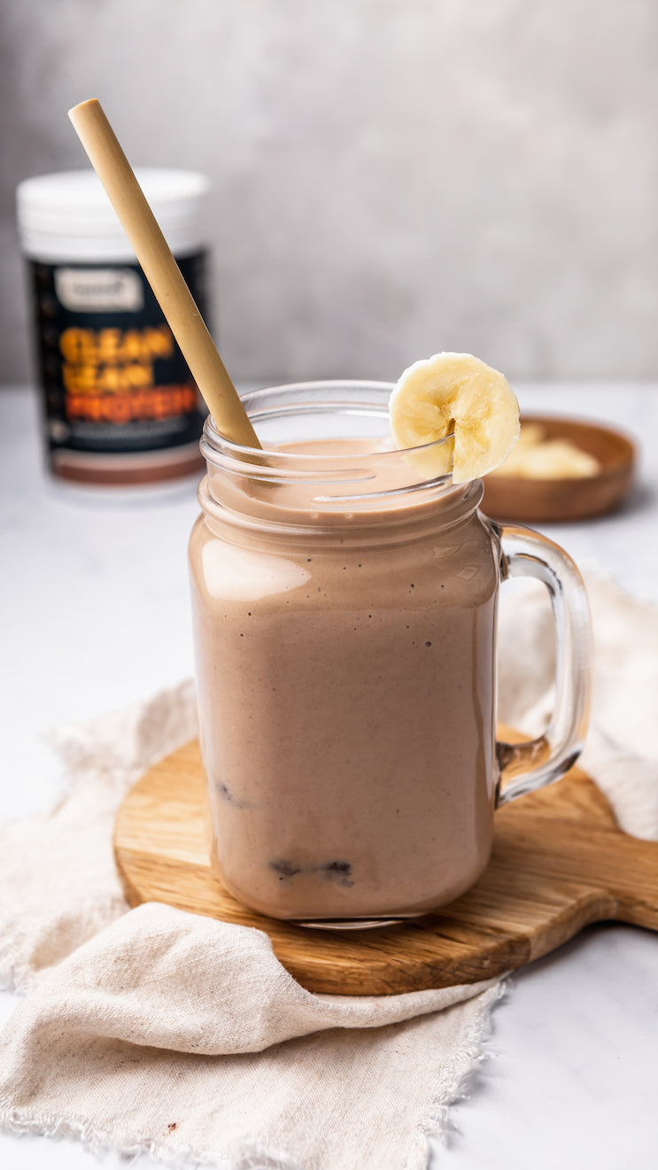 Peanut Butter, Date and Oat Smoothie